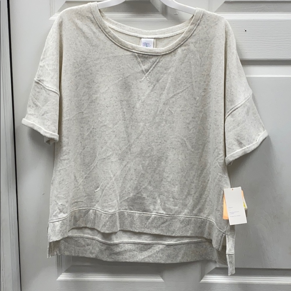 Lightweight sweatshirt